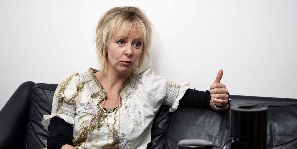 Puk Elgård åbner op om misbrug, sorg og turbulent opvækst: Dette satte skub i den indre helingsproces