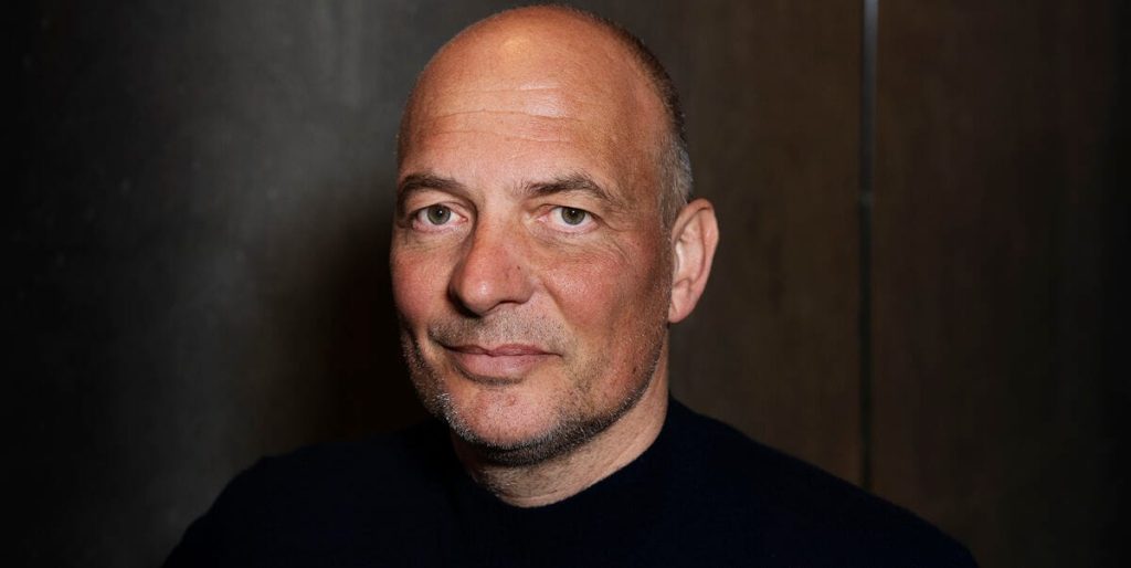 Peter Tanev med opråb: Hvornår går det op for os?