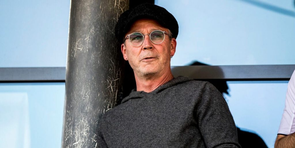 Thomas Helmig med vigtigt opråb til danskerne: Tro ikke på det