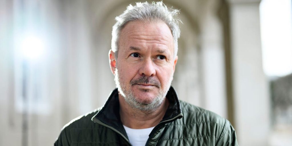 Dan Rachlin langer hårdt ud efter Sisse Sejr: “Godt og grundigt uklædeligt”