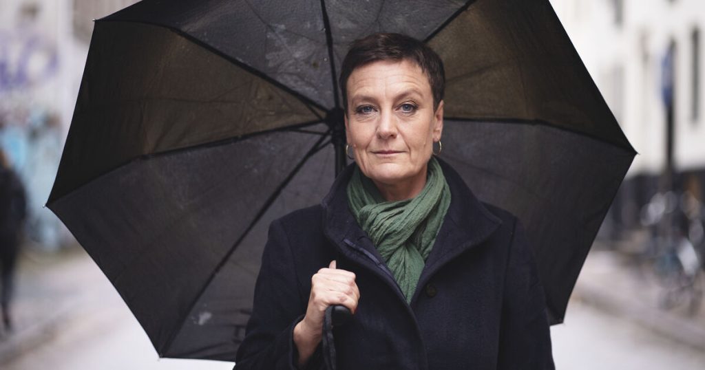 Rasende Janni Pedersen: “Hvad fuck har du gang i?”