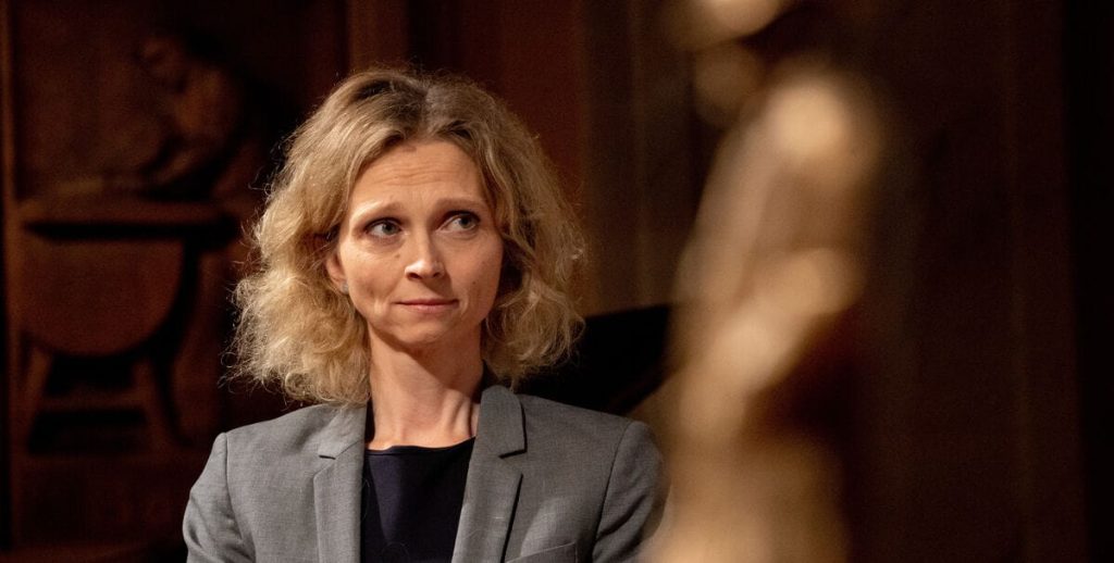 Mathilde Kimer åbner op: “Det føltes som et hul i kroppen – som om nogen havde skåret min maveregion ud”