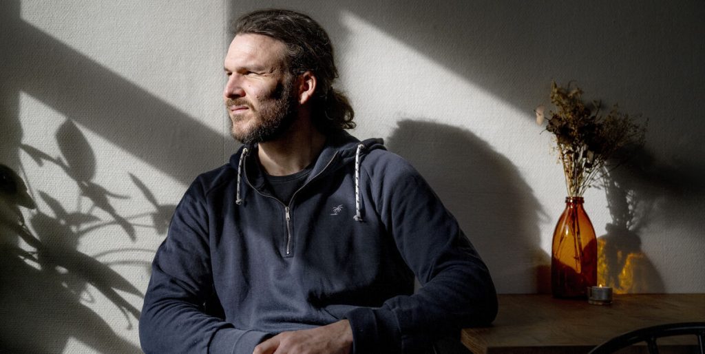 Helt stille: Nu forklarer Emil Midé Erichsen tavsheden