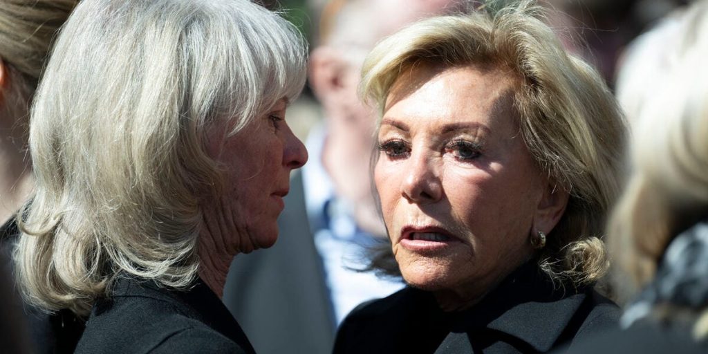 Gertrud Campeotto bryder tavsheden: Sådan er livet som enke