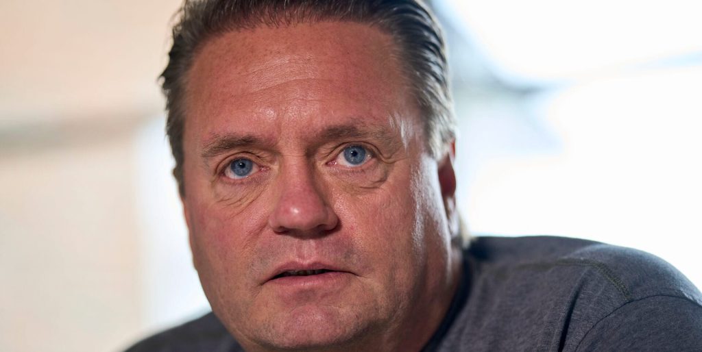 Bente Klarlund tordner mod Johnny Hansen: “Jeg sagde til dig…”