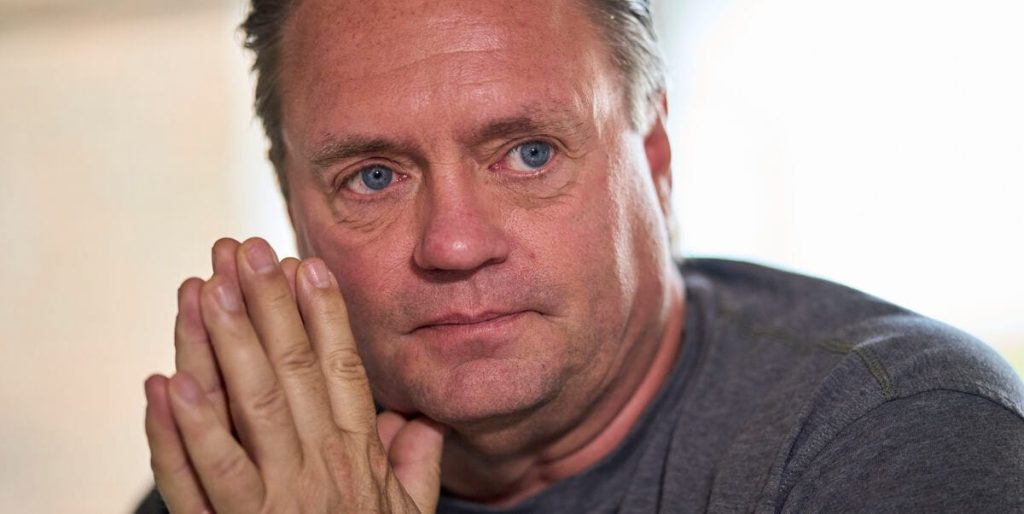 Johnny Hansen åbner op: Har problemer med det om natten