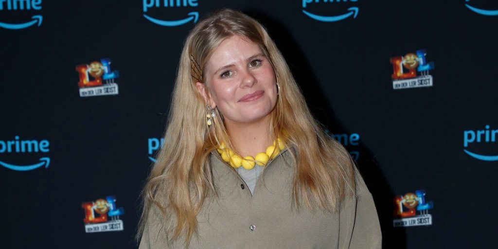 Sofie Lindes hårde start i tv-branchen: “Jeg var så socialt udfordret”