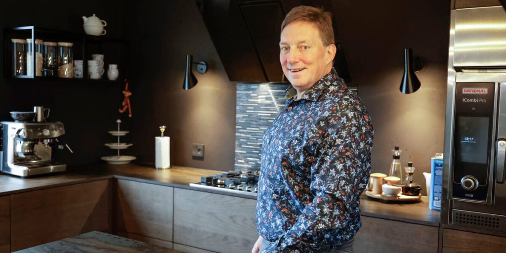 TV-kokken Jesper i vildt vægttab: Nu afslører han hemmeligheden bag