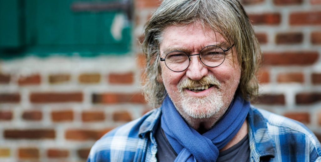 Nye detaljer om Johnny Madsens Begravelse er kommet frem