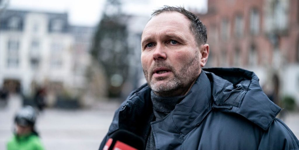 Lars Christiansen deler trist nyt: Om en måned slutter det