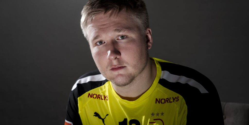 Emil Nielsen åbner op: Det skete blot få minutter før hans vigtigste kamp