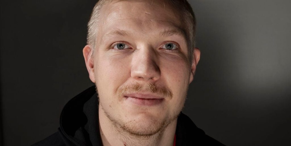 Magnus Saugstrup med chokerende afsløring: Millimeter fra at terrorangreb kunne have ramt ham