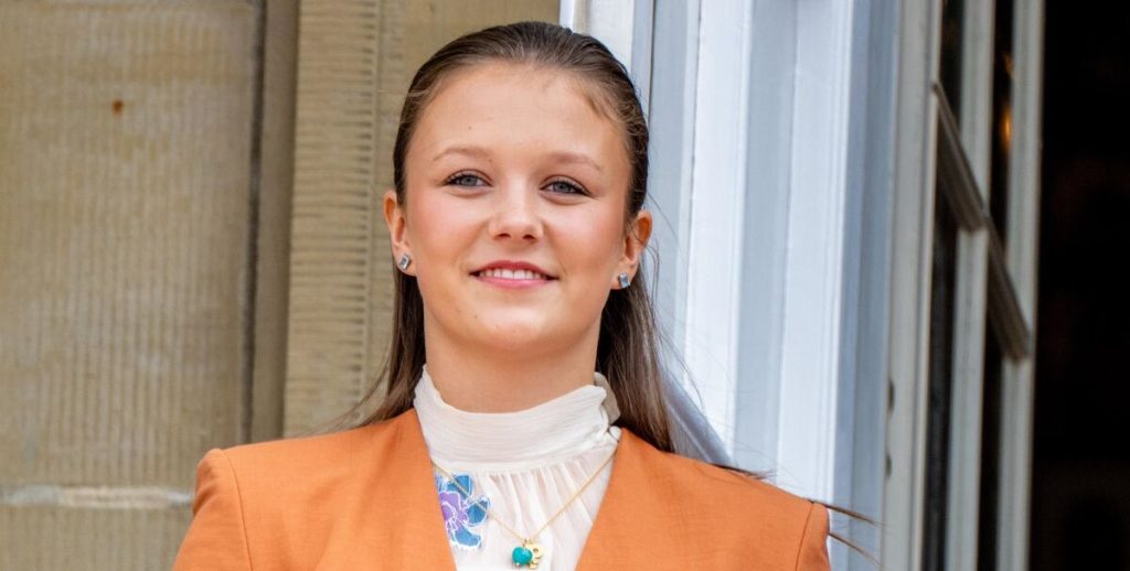 Prinsesse Isabella vækker opsigt: Nu hylder Jim Lyngvild hende