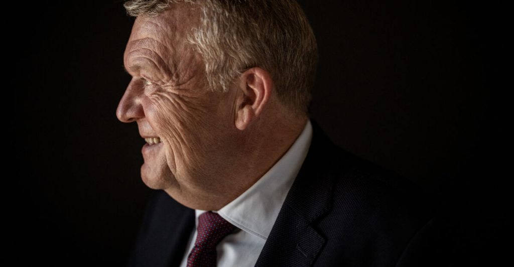 Lars Løkkes geniale gave går viralt: Vækker stor begejstring