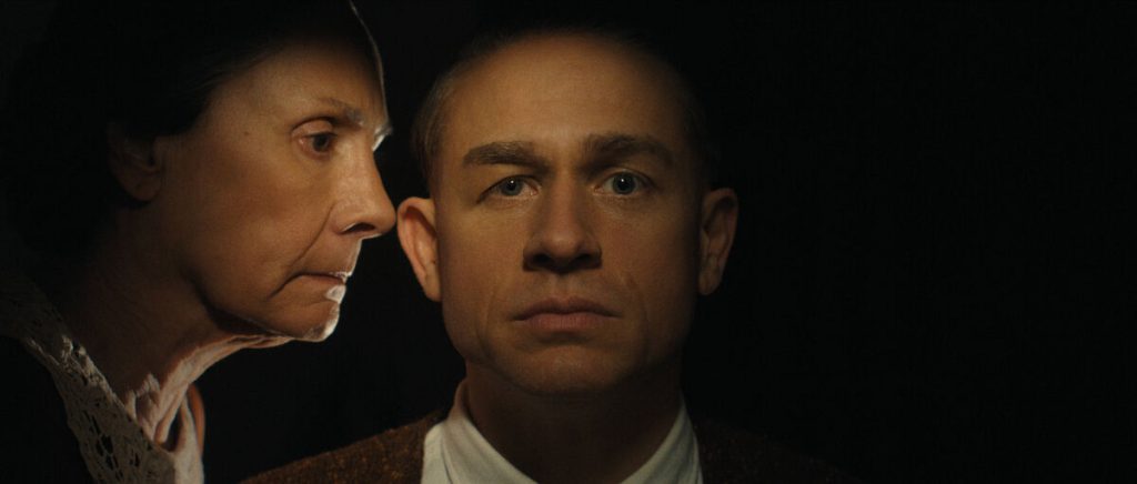 Masker af hud og lig i skuret: Nu genopliver Netflix Ed Gein