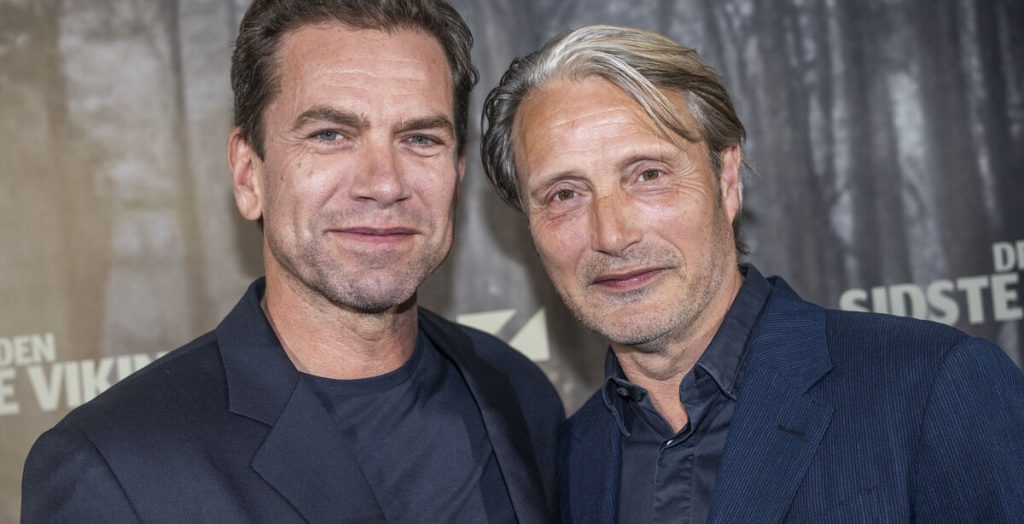Intet kan skille dem ad: Så tætte er Mads Mikkelsen og Nikolaj Lie Kaas