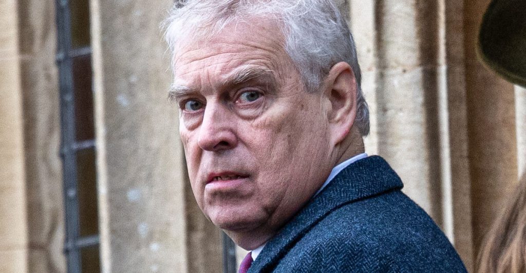 Buckingham Palace bekræfter: Kong Charles tager alt fra Andrew