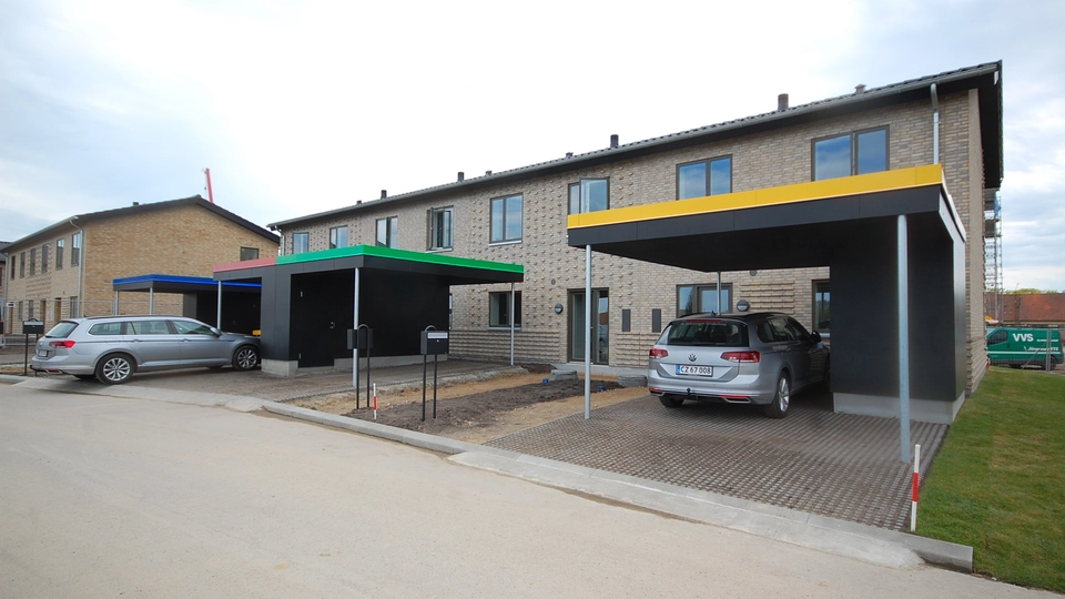 Nybygger-vinder skifter retning: Stiller op som politiker