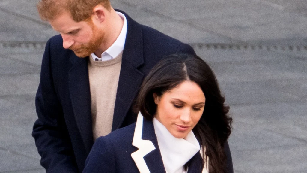 Nedtur for Harry og Meghan: Stinker i hele nabolaget