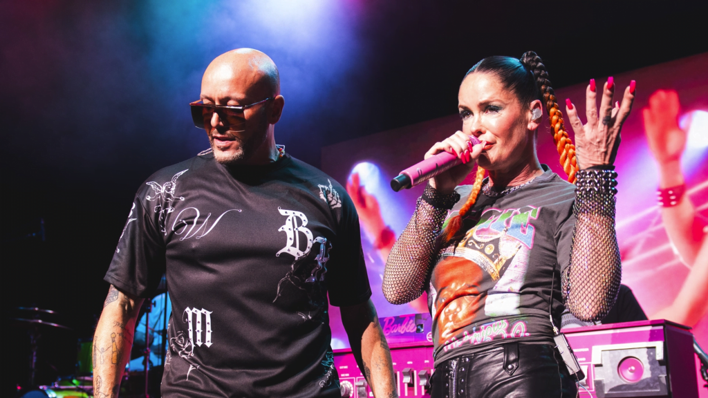 Millionerne ruller ind hos Aqua: Så meget tjener de