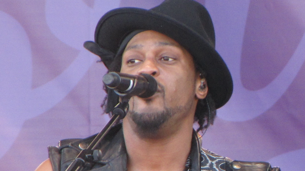 To dødsfald på få måneder: Nu bryder han tavsheden