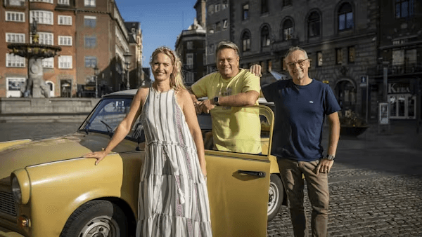 Annette Heick deler ord om Peter Ingemann og Johnny Hansen