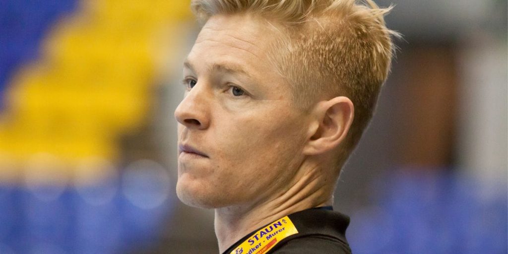 Jesper Jensens karriere blev sat på pause, da blodprop ramte hustruen: Sådan går det nu