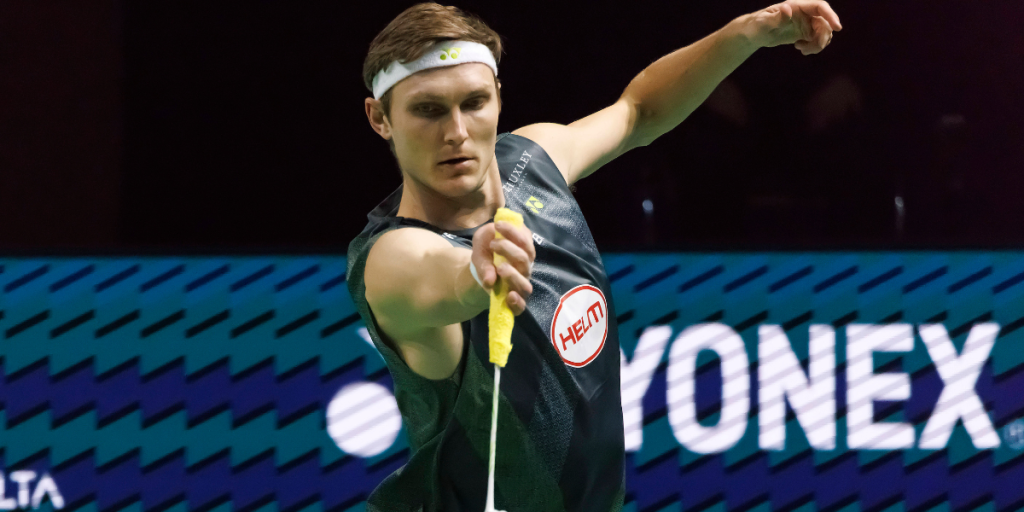 Håbet er slukket: Knust Viktor Axelsen trækker sig