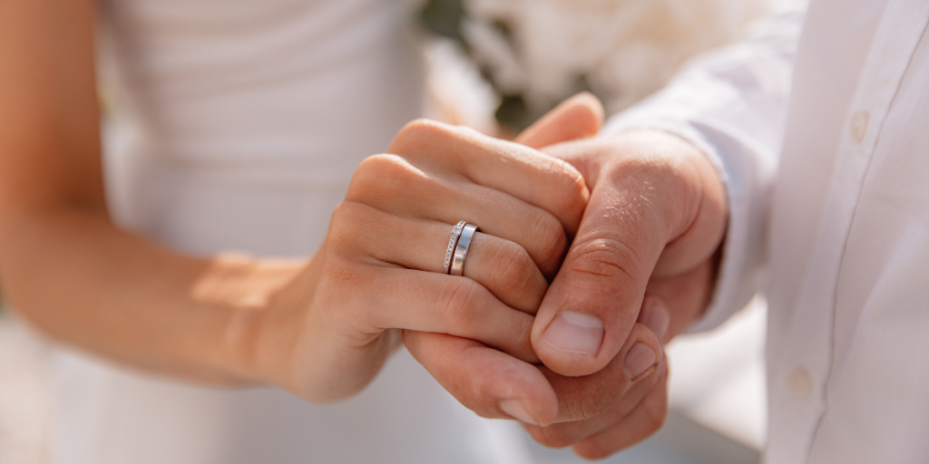 Så skete det: Se den smukke ring her