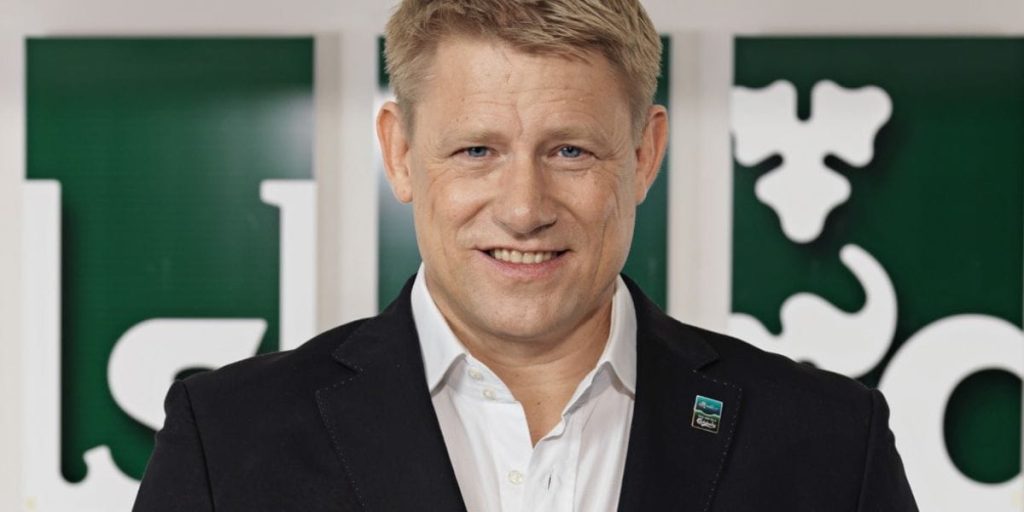 Vild månedsløn afsløret: Så meget tjener Peter Schmeichel