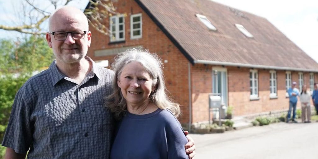 Det så du ikke i ‘I hus til halsen’: Sådan gik Brian og Lisbeth boligsalg egentlig