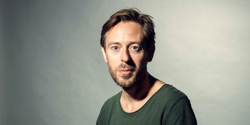 TV 2-korrespondent Benjamin Kürstein fik PTSD af sit arbejde: Midt i mørket mødte han sit livs kærlighed