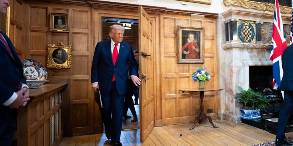 Her ville Trump søge ly ved atomkrig