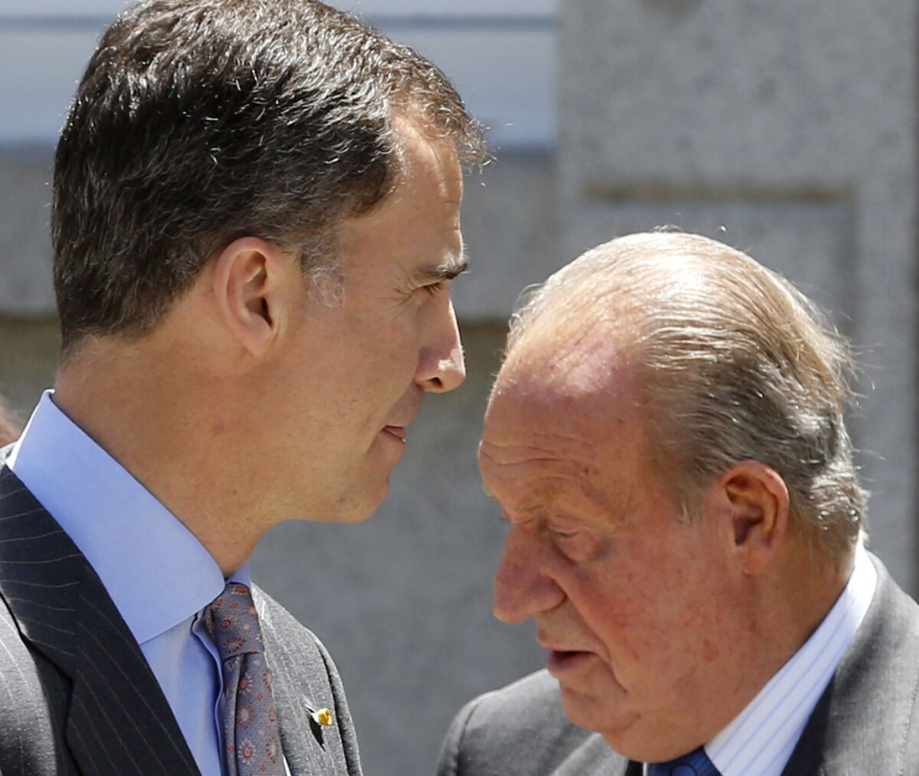 Ekskongen af Spanien: Roser diktator og kritiserer sin søn