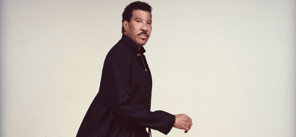 Sæt kryds i kalenderen: Lionel Richie kommer til Danmark