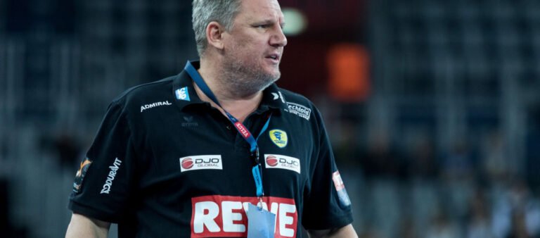 Nikolaj Jacobsen har oplevet det: Nu bryder holdboldherrerne tavsheden