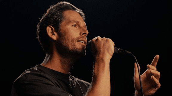 Skal Rasmus Seebach spille på Roskilde Festival? Derfor er han aldrig blevet booket