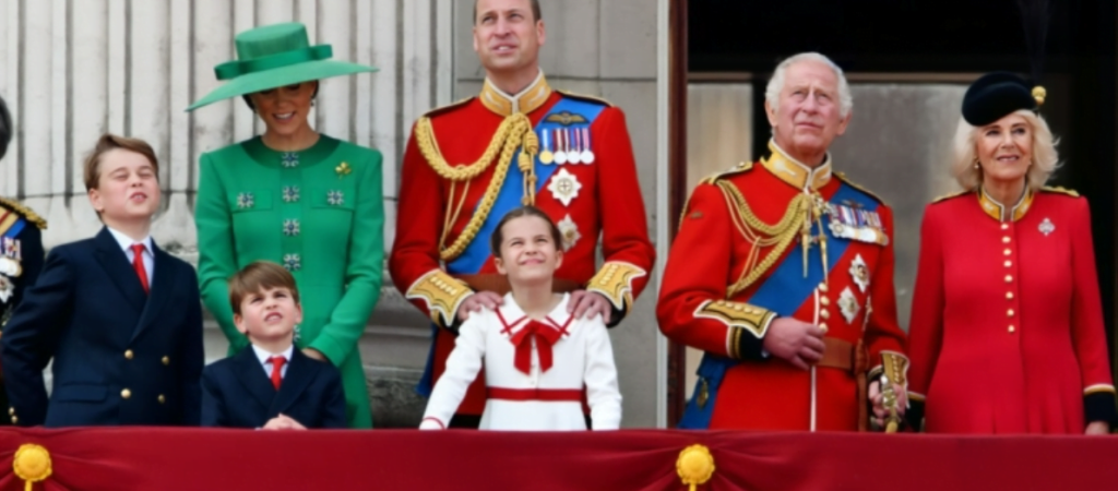 Er gået under radaren: Kong Charles delte uset billede af prins William
