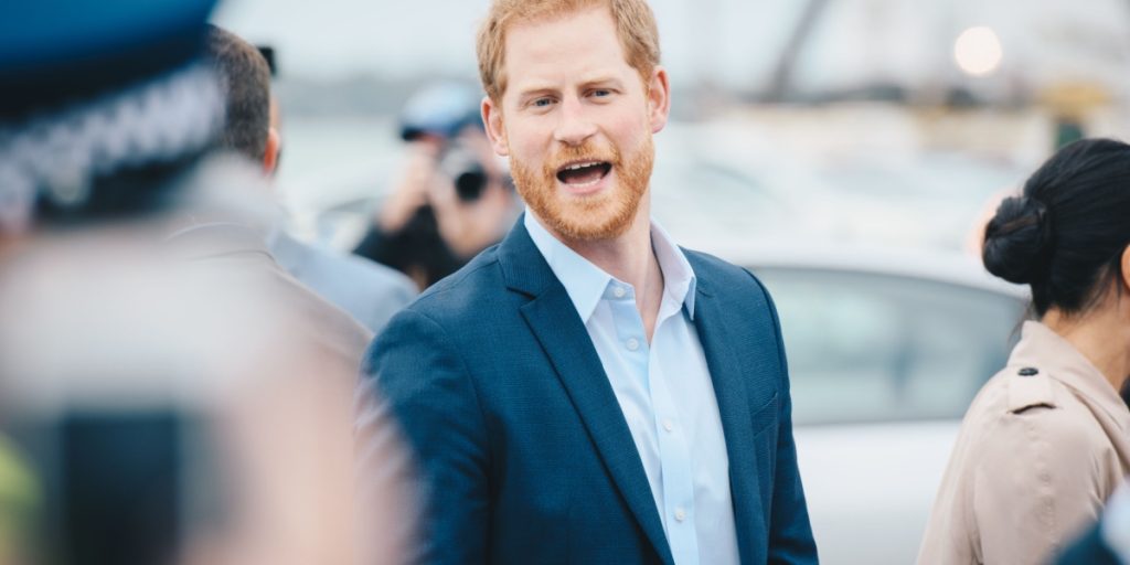 Er det hele løgn? Stiller spørgsmålstegn ved Harrys ord om Charles og Camilla