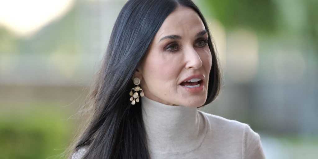 Demi Moore åbner op om Bruce Willis: “Det er smertefuldt”