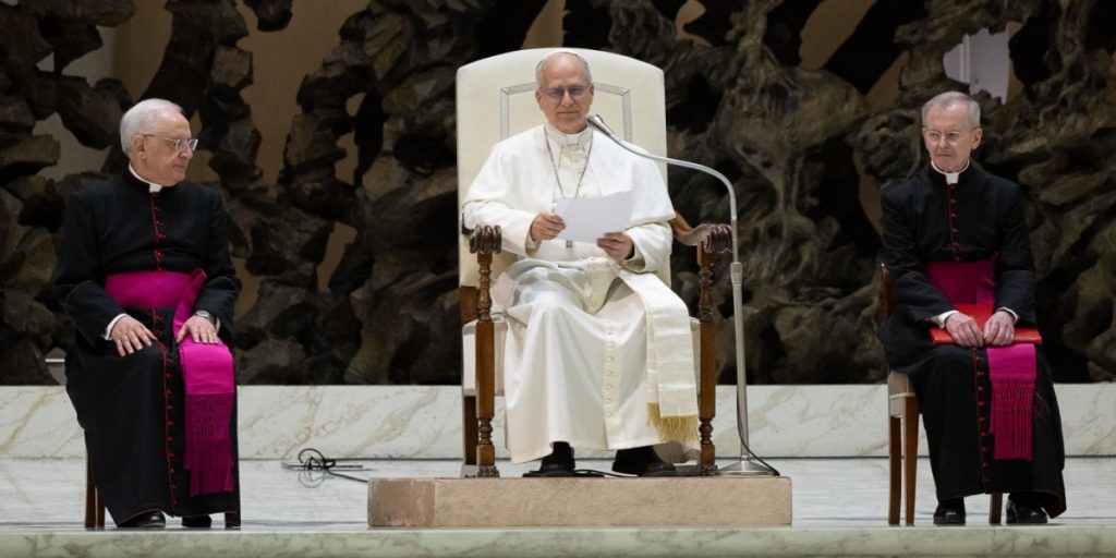 Putin og pave Leo i sjælden samtale: Gav hinanden ret