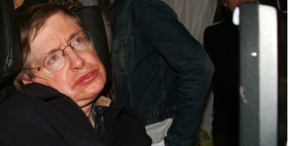 Stephen Hawkings dystre advarsel er ikke glemt: ‘Kan blive vores undergang’