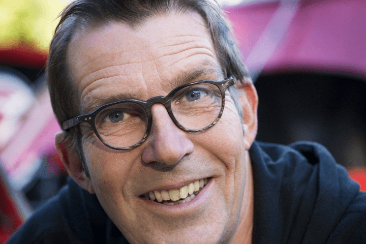 Efter konkurs: Nu deler Søren Østergaard nyt