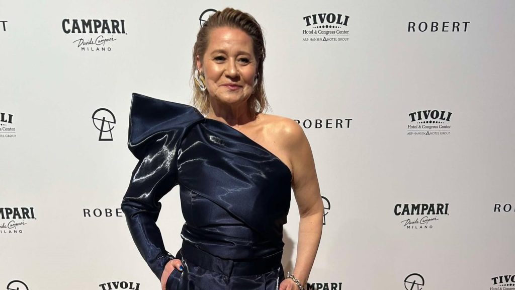 Trine Dyrholm hyldes: “Jeg er meget beæret”