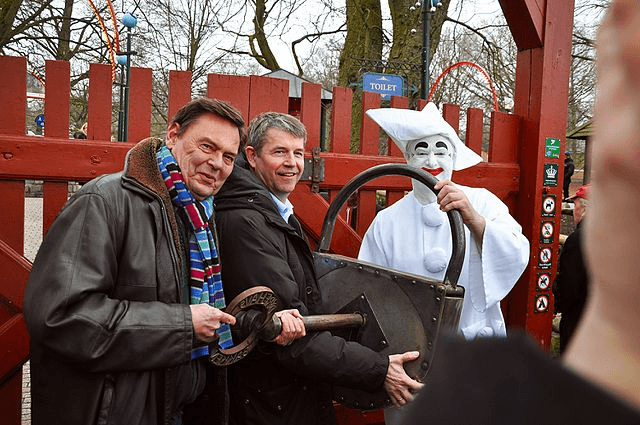 Silas Holst deler rørende ord om Ulf Pilgaard: Sådan var deres første møde