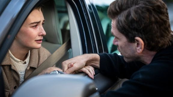 Sæt kryds: Snart blænder TV 2 op for episk familiefortælling