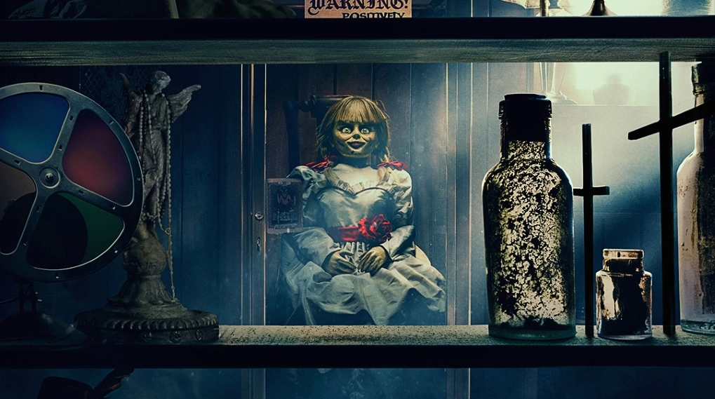 Annabelle Come Home anmeldelse / Filmz.dk