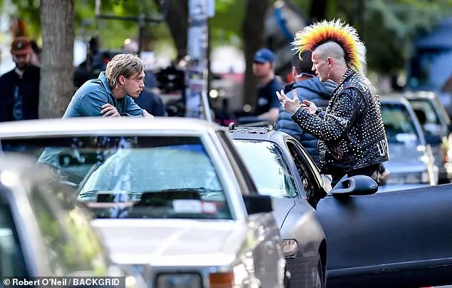 Matt was seen filming alongside Austin Butler who was dressed in a blue shirt